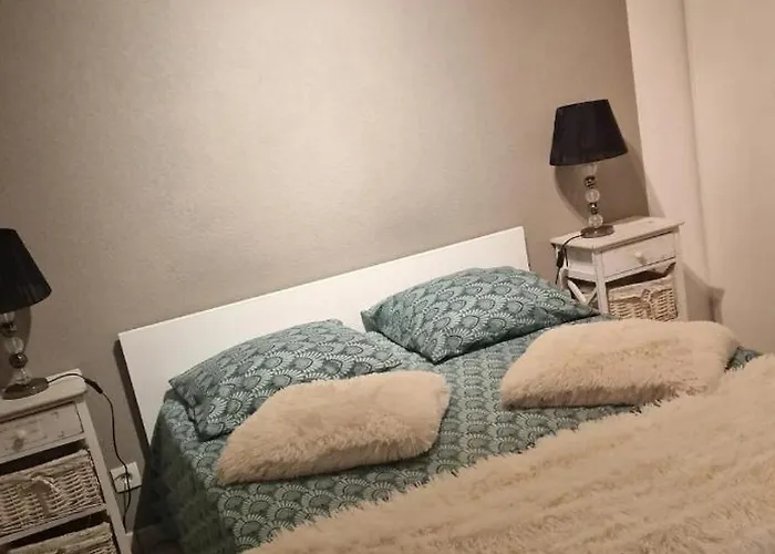 Royal Plaza Apartment